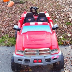 Power wheel fire truck